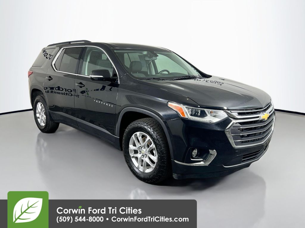 Mosaic Black Metallic 2019 Chevrolet Traverse SUV / Crossover Four-Wheel Drive 9-Speed Automatic