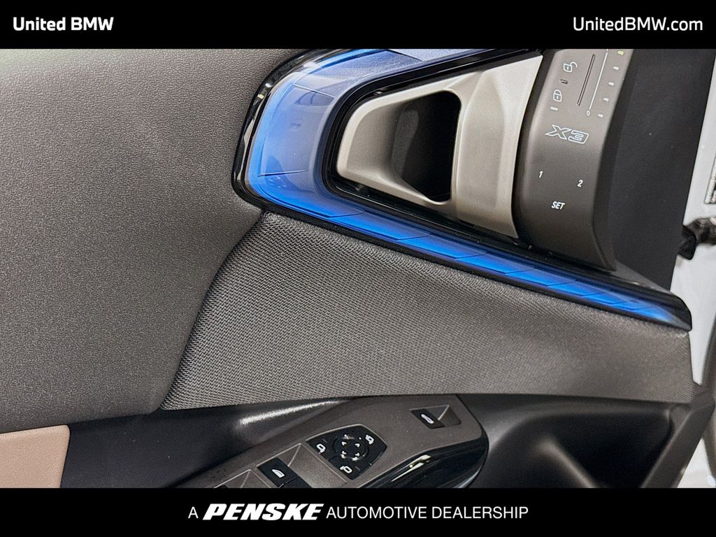 Thumbnail: 2026 BMW X3 - 3