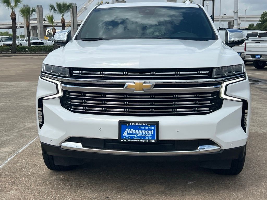 2023 Chevrolet Suburban Premier - 2