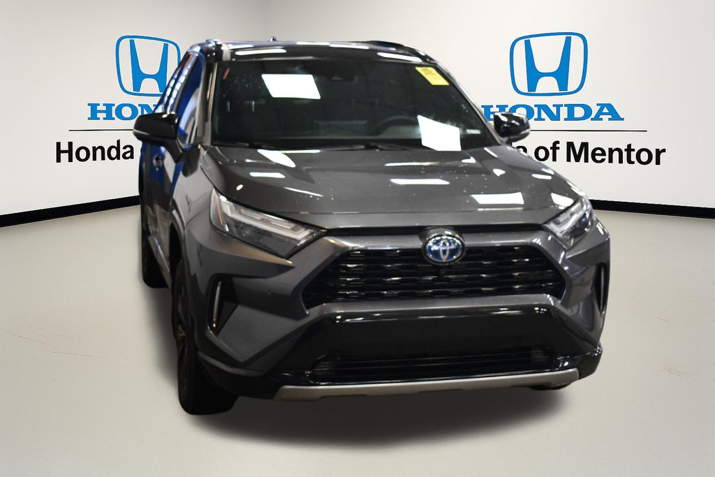 Thumbnail: 2022 Toyota RAV4 - 3