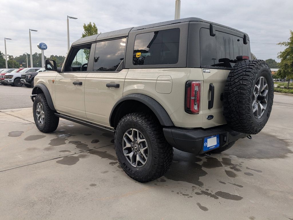 2025 Ford Bronco Badlands
