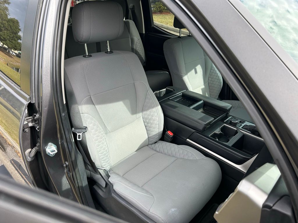 Thumbnail: 2024 Toyota Tundra - 15