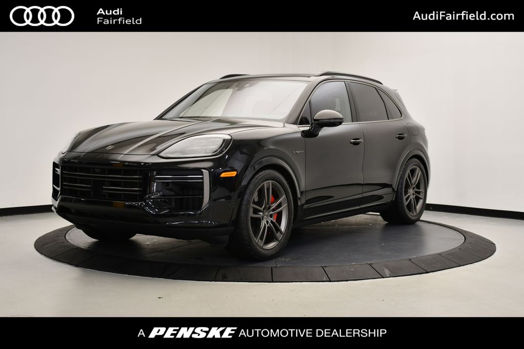 2025 Porsche Cayenne Turbo E-Hybrid -
                Fairfield, CT