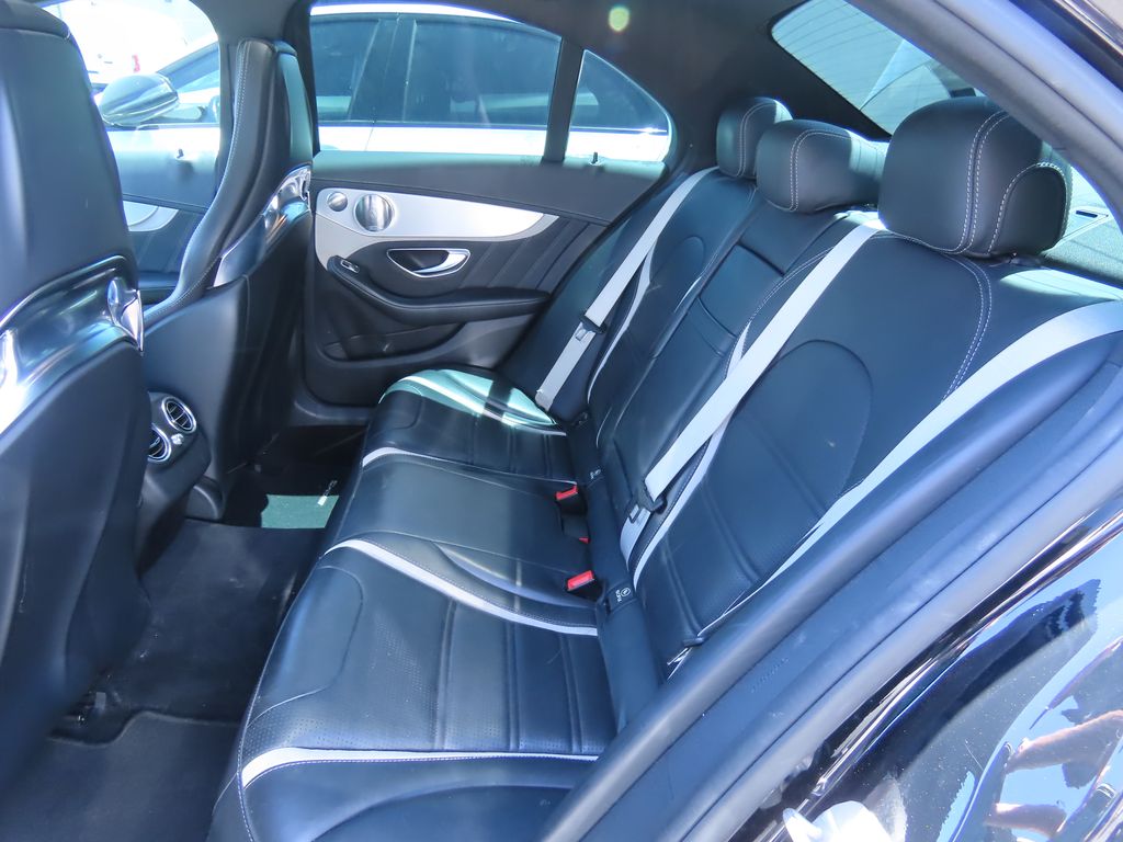 Thumbnail: 2017 Mercedes-Benz C-Class - 11