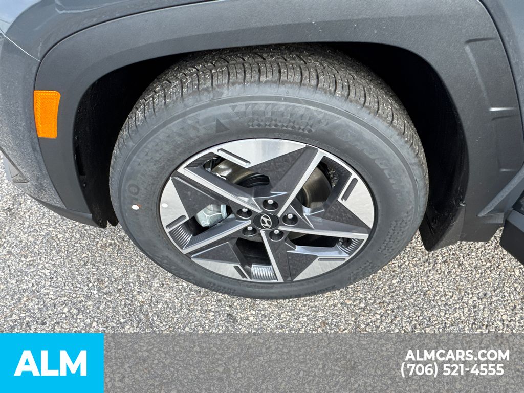 Used 2026 Gray Hyundai SEL Premium image 29
