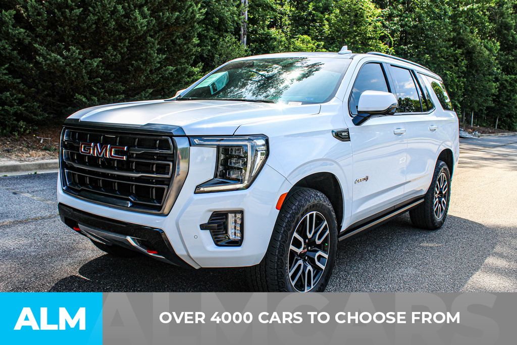 Used 2024 White GMC AT4 image 3