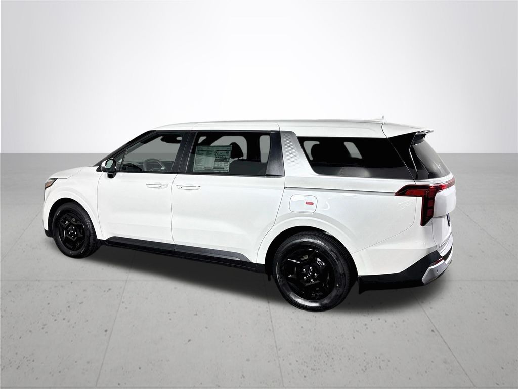 2027 Kia Carnival LXS