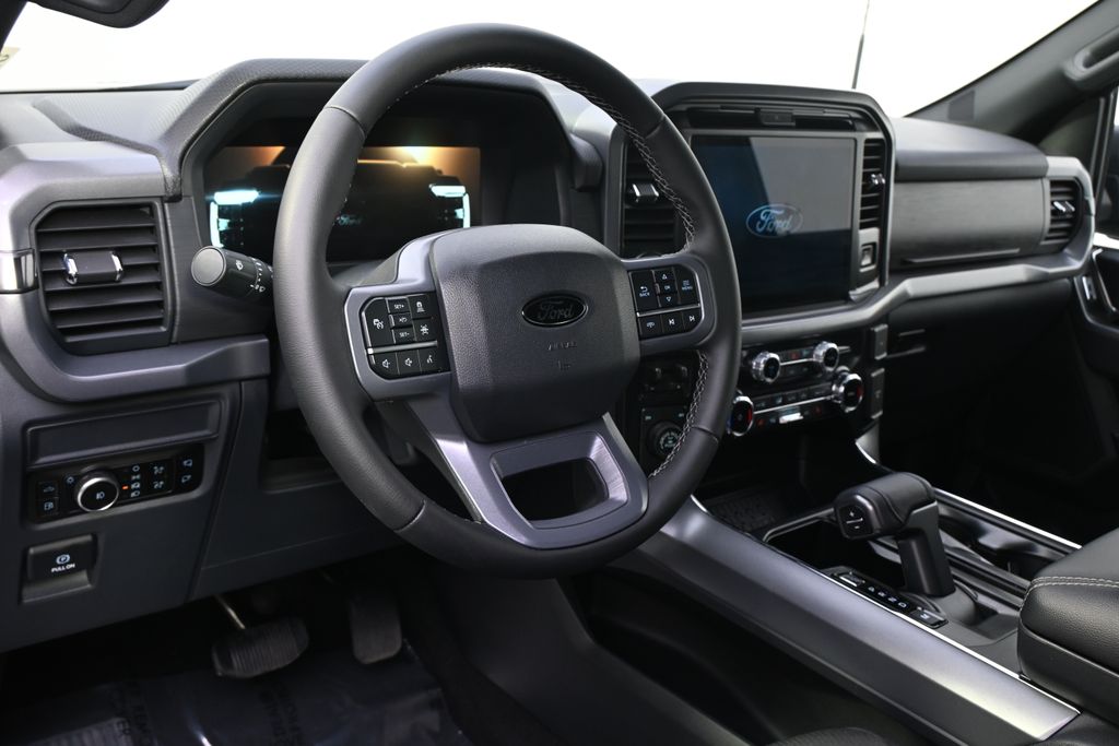 New 2025 Black Ford XLT Hybrid image 11