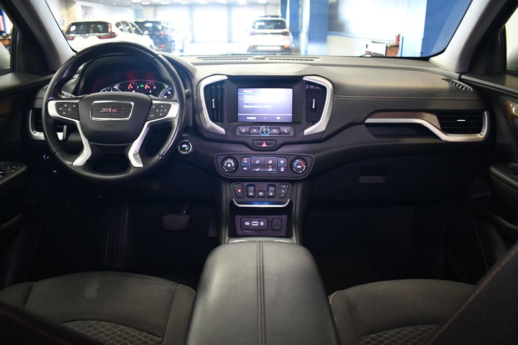 Thumbnail: 2020 GMC Terrain - 16