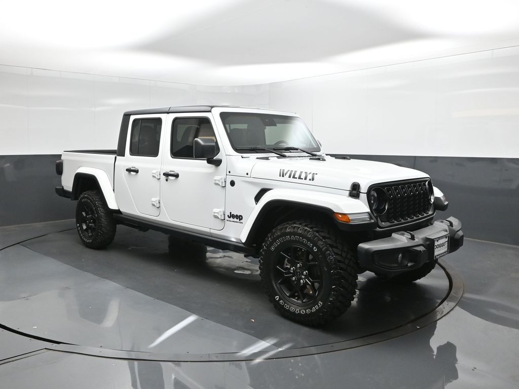 Used 2024 Jeep Gladiator Truck