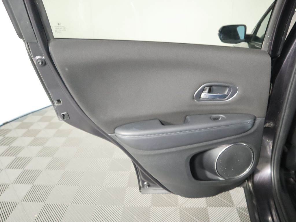 Thumbnail: 2017 Honda HR-V - 26