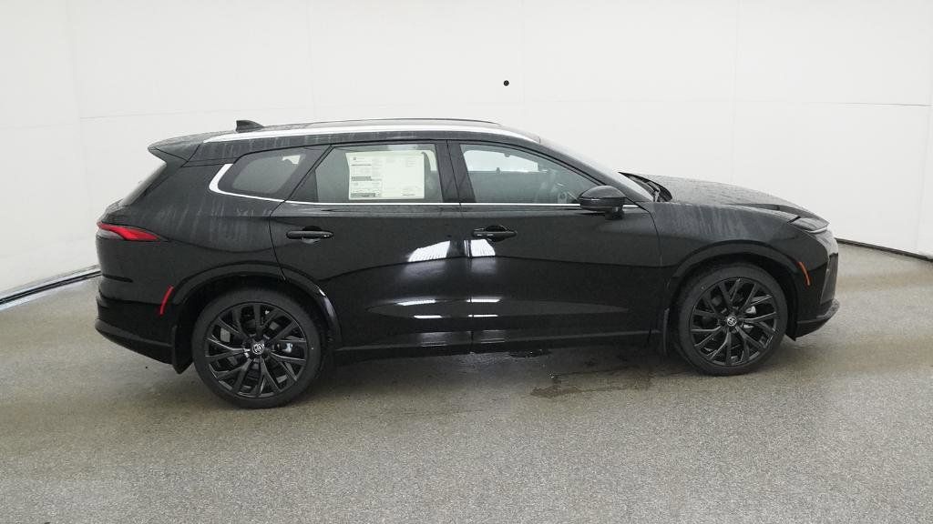 Thumbnail: 2025 Toyota Crown Signia - 16