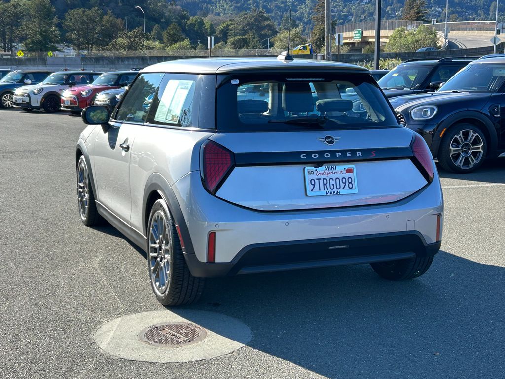 Thumbnail: 2025 MINI Cooper - 3