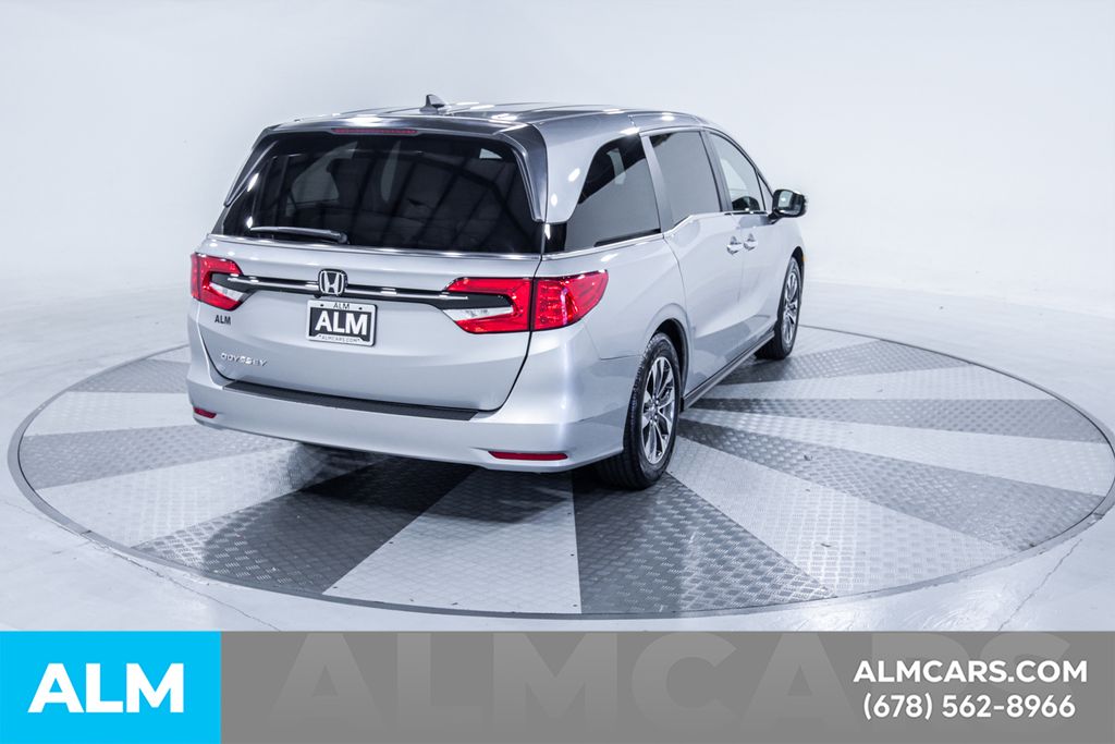 Used 2024 Blue Honda EX-L image 9