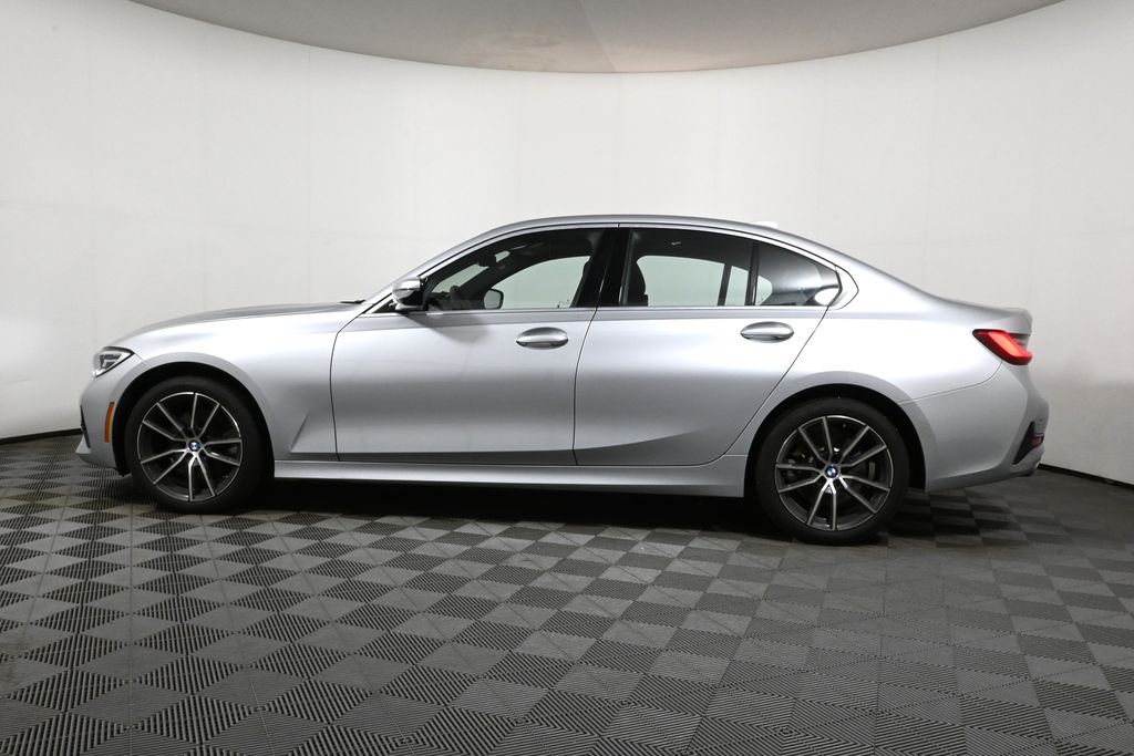 Thumbnail: 2020 BMW 3 Series - 2