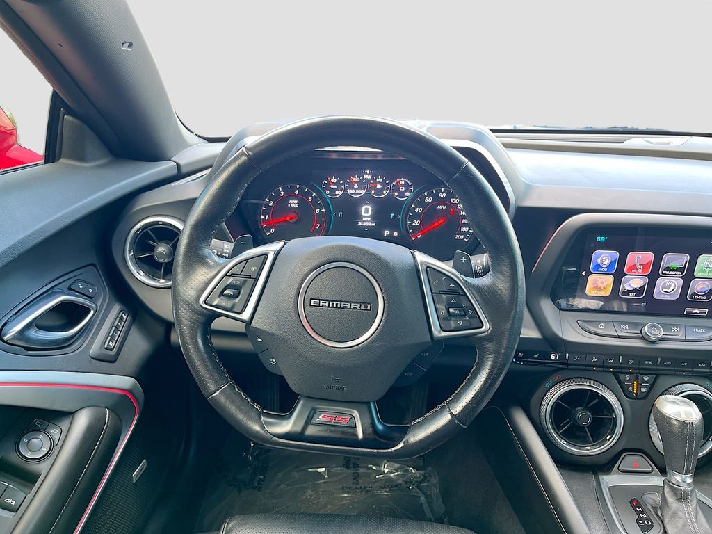 Used 2018 Red Chevrolet SS image 22