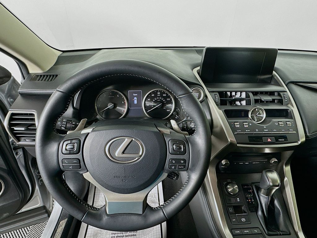 2018 Lexus NX 300 11