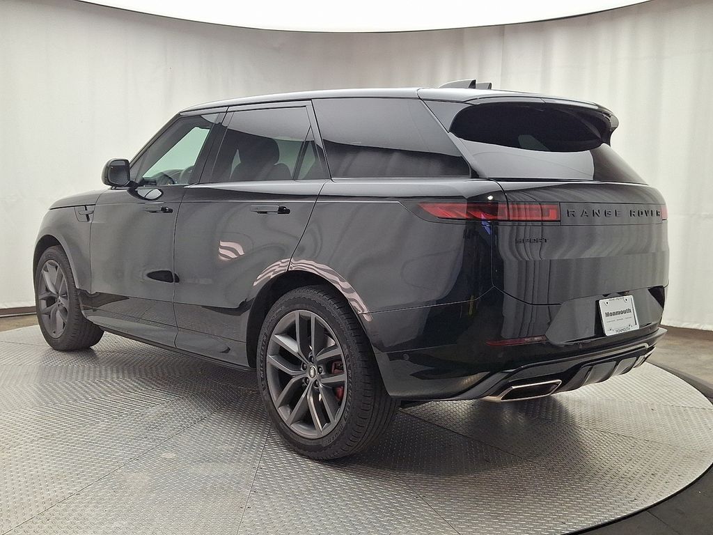 Thumbnail: 2024 Land Rover Range Rover Sport - 6