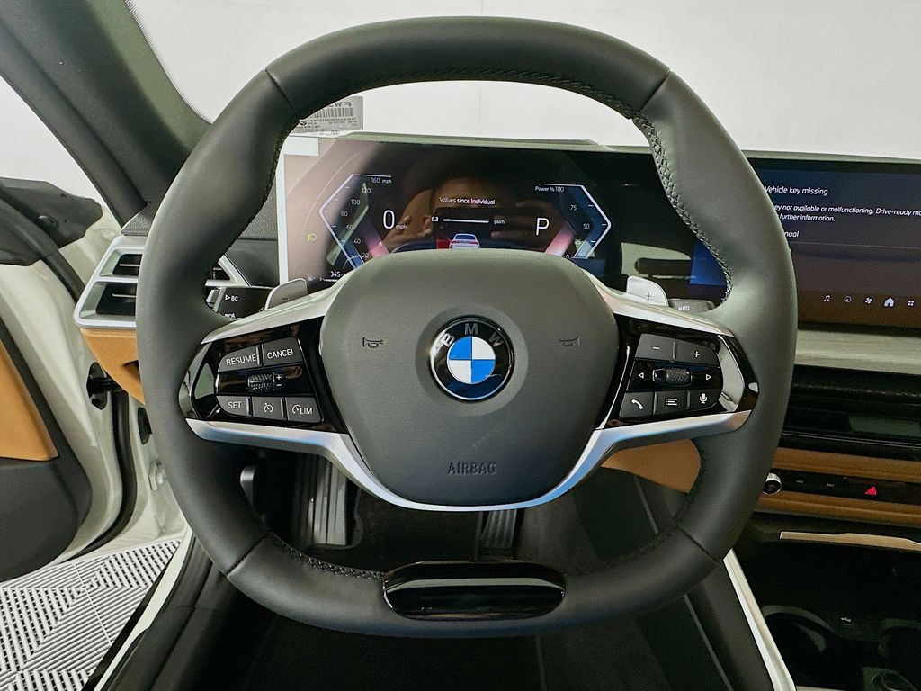 Thumbnail: 2026 BMW 4 Series - 10