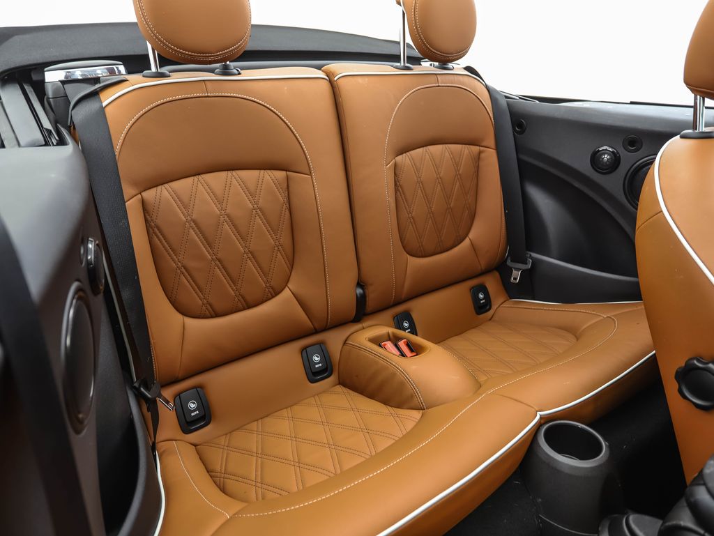 Thumbnail: 2023 MINI Cooper - 25