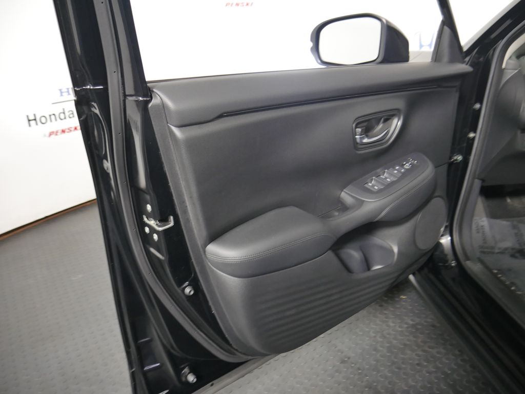 Thumbnail: 2024 Honda HR-V - 14