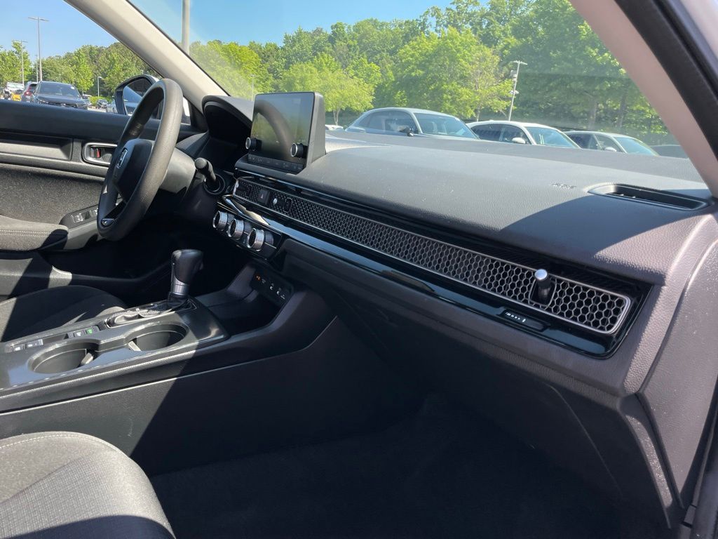 Thumbnail: 2025 Honda Civic - 32