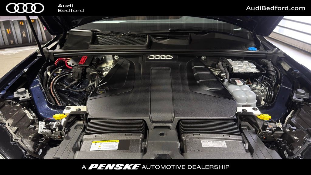 Thumbnail: 2025 Audi Q7 - 10