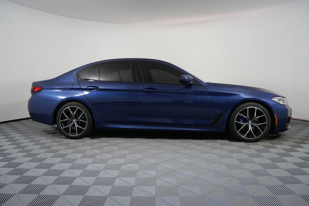 2022 BMW 5 Series 530i xDrive 2
