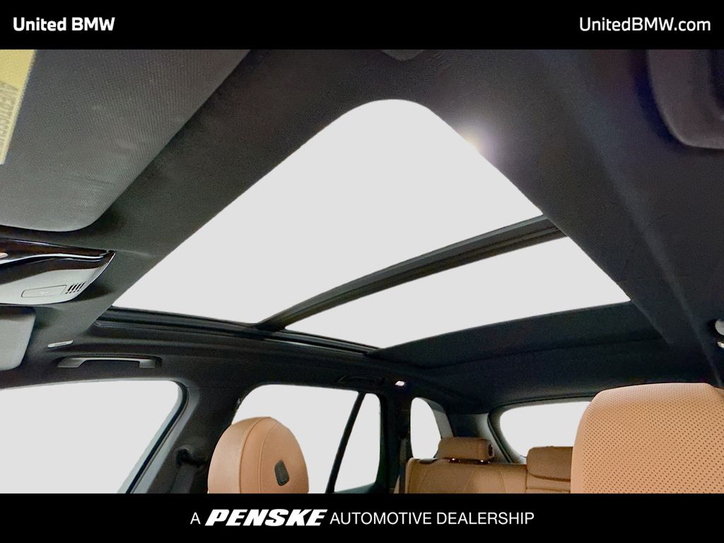 Thumbnail: 2024 BMW X5 - 12
