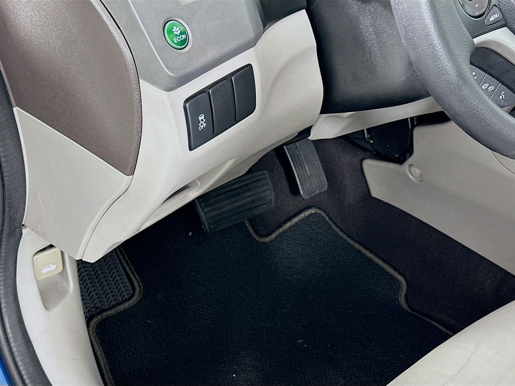 Thumbnail: 2012 Honda Civic - 10