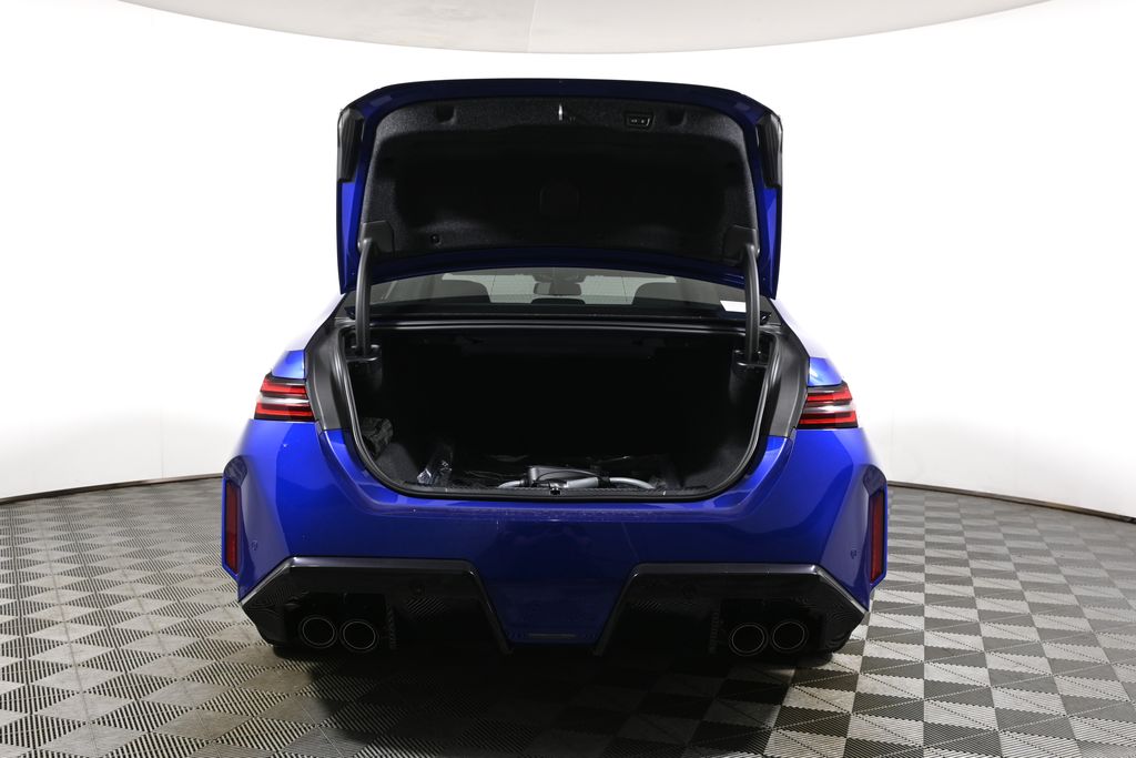 Thumbnail: 2026 BMW M5 - 32