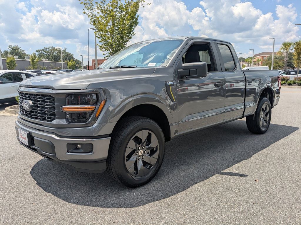 2025 Ford F-150 STX
