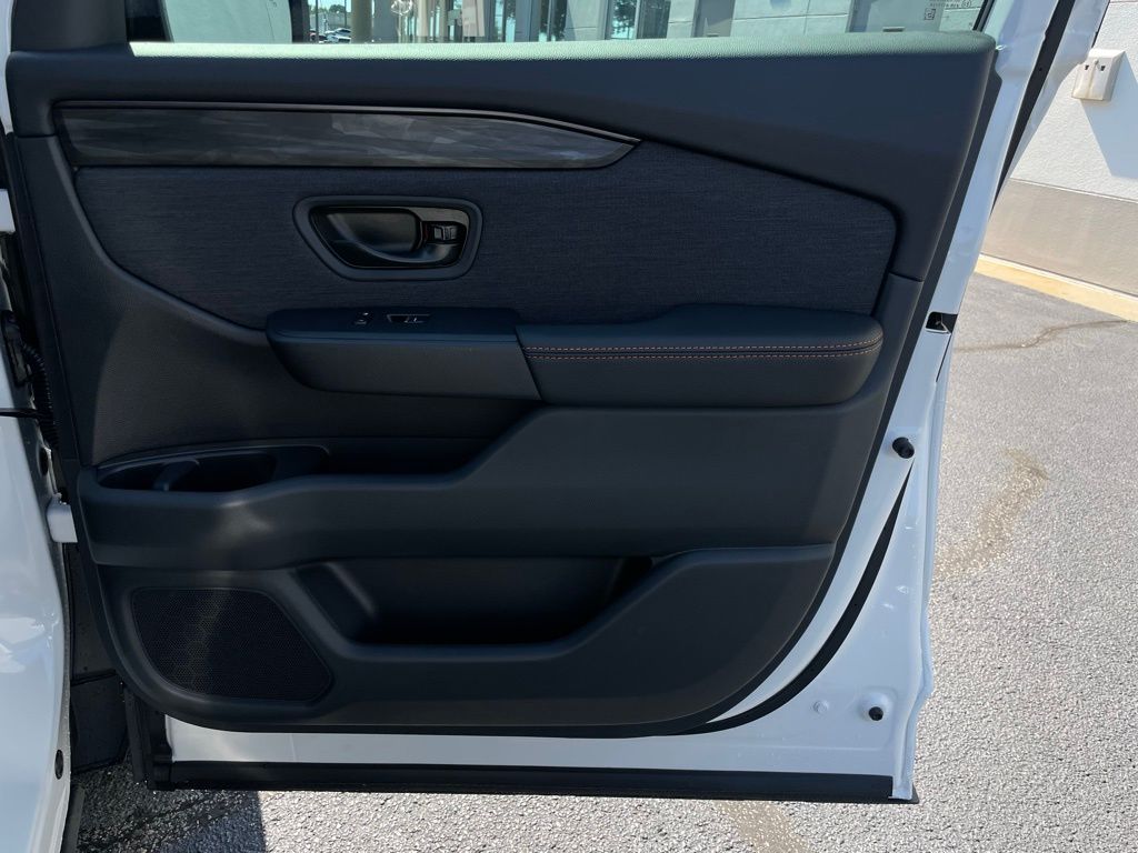 Thumbnail: 2026 Honda Passport - 30
