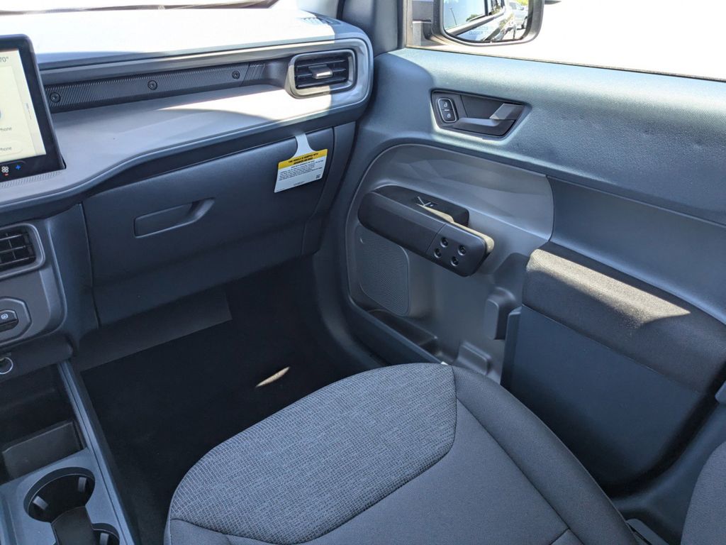 2025 Ford Maverick XL