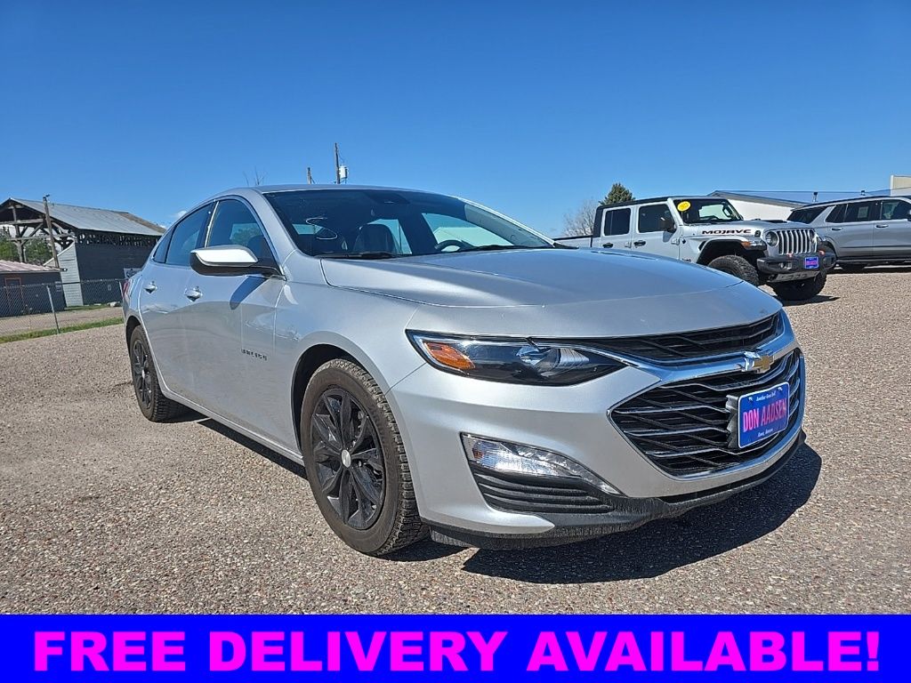 Silver 2021 Chevrolet Malibu LT FWD Sedan Front-Wheel Drive Continuously Variable Transmission
