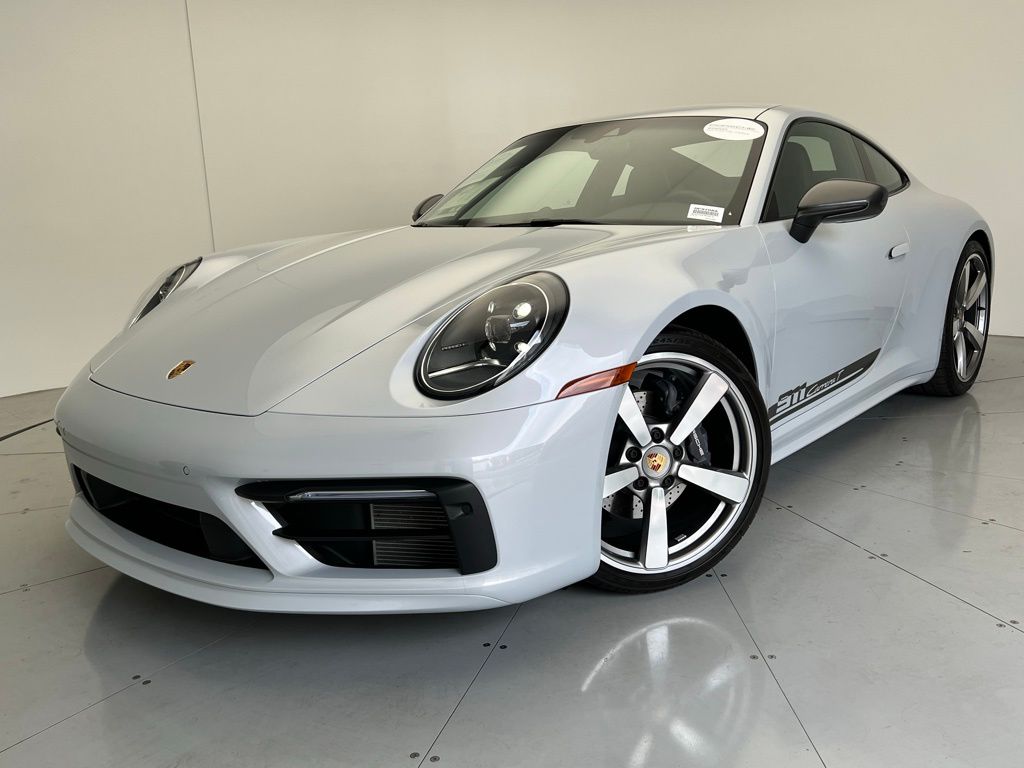 2024 Porsche 911 Carrera T -
                Wilmington, NC
