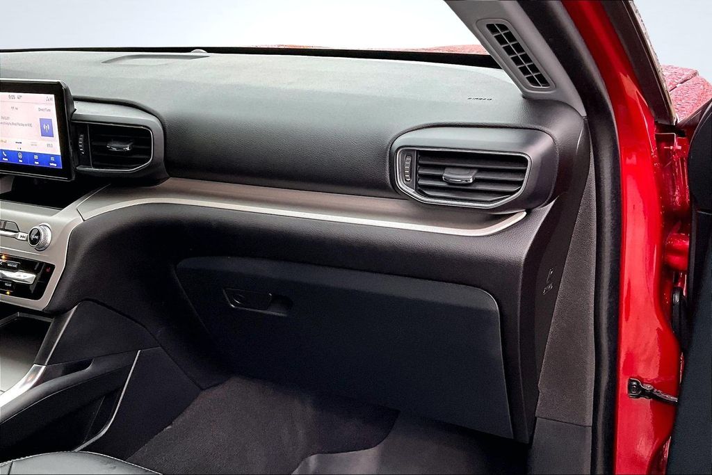 2023 Ford Explorer XLT Red at Baytown Hyundai