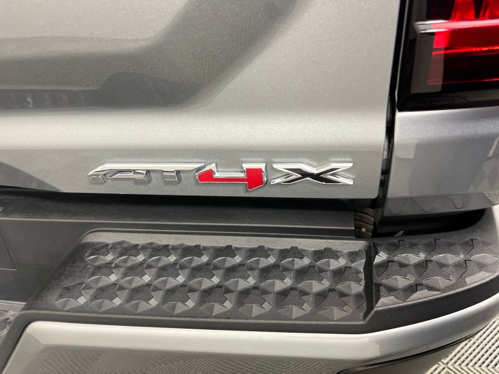 Thumbnail: 2024 GMC Canyon - 5