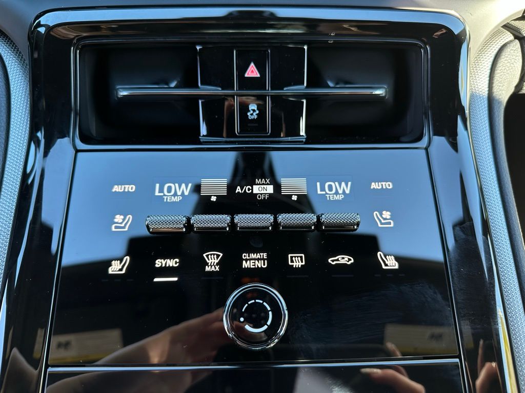 Thumbnail: 2026 Porsche Panamera - 24