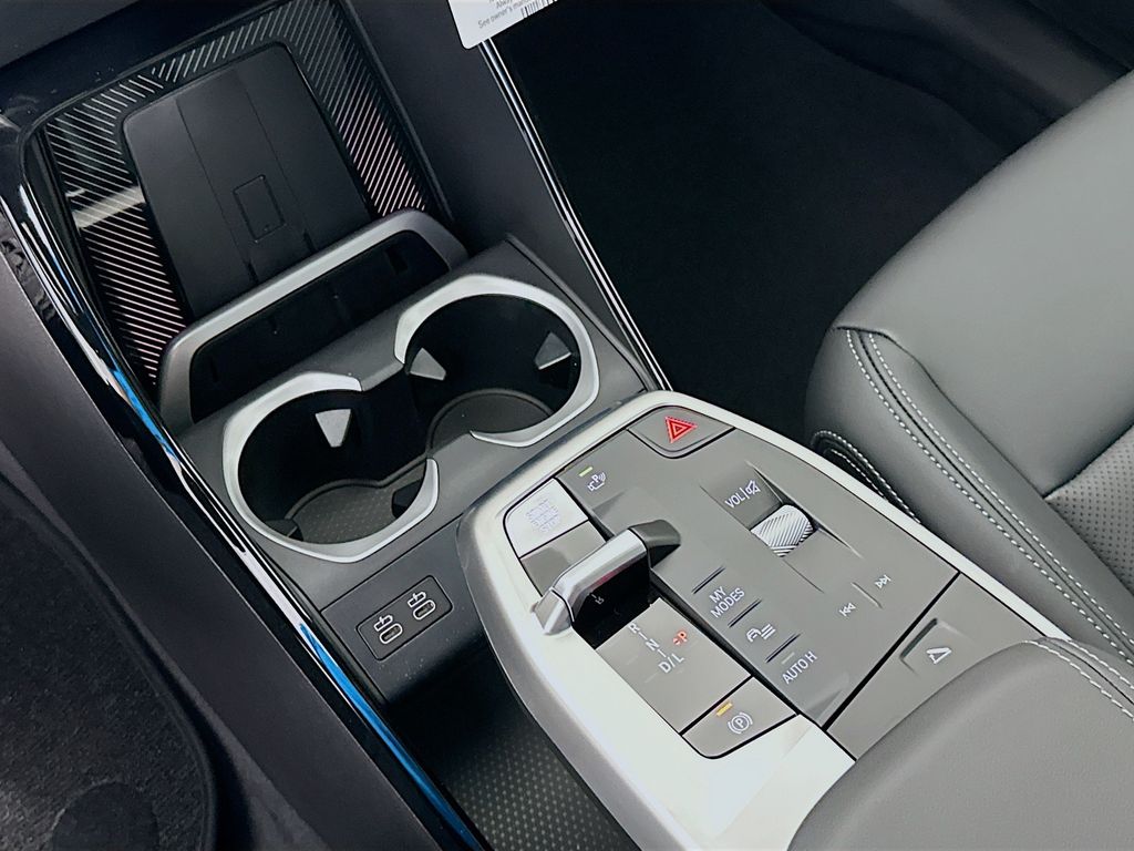 Thumbnail: 2026 BMW X1 - 15