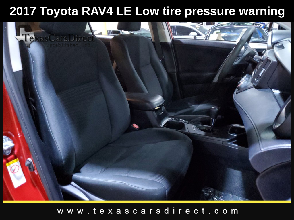 2017 Toyota RAV4 LE 14