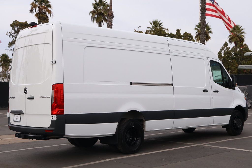 2025 Mercedes-Benz Sprinter 3500 2