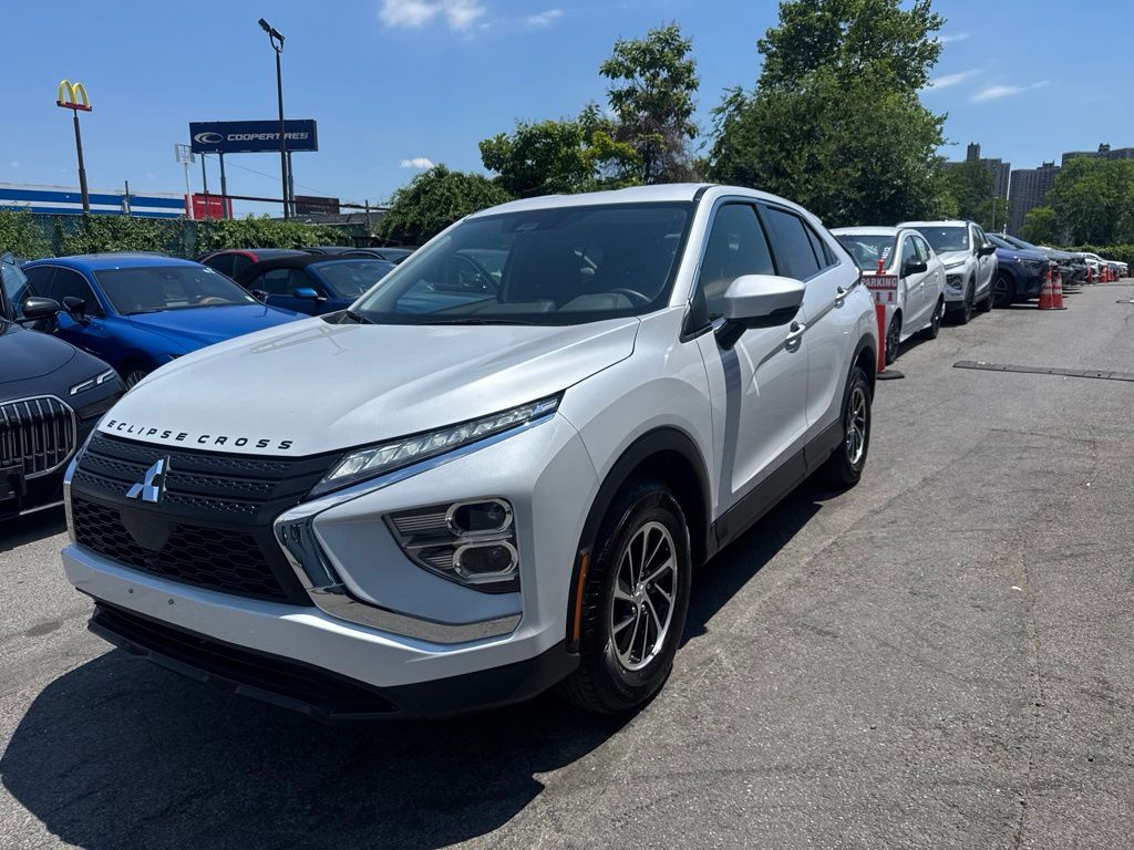 White 2025 Mitsubishi Eclipse Cross ES S-AWC SUV / Crossover All-Wheel Drive Continuously Variable Transmission