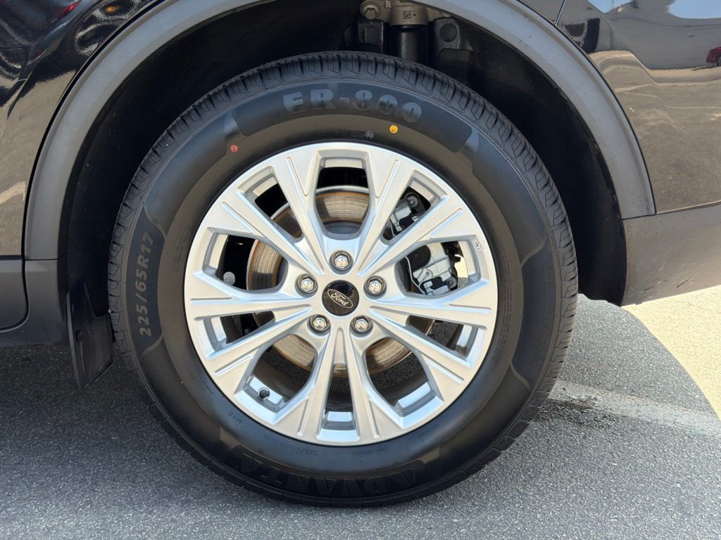 Used 2024 Ford Escape SUV