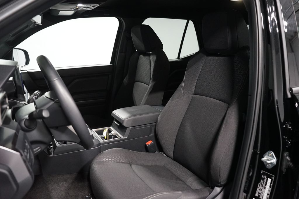 Thumbnail: 2025 Toyota 4Runner - 28