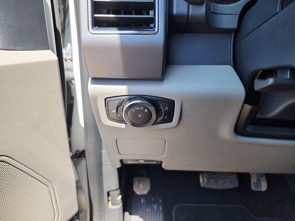 2022 Ford F-250SD XLT photo