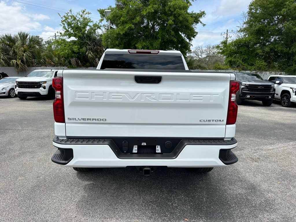 2024 Chevrolet Silverado 1500 Custom 7