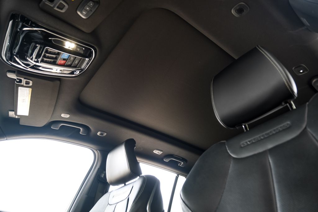 used 2022 Jeep Grand Cherokee car, priced at $31,834