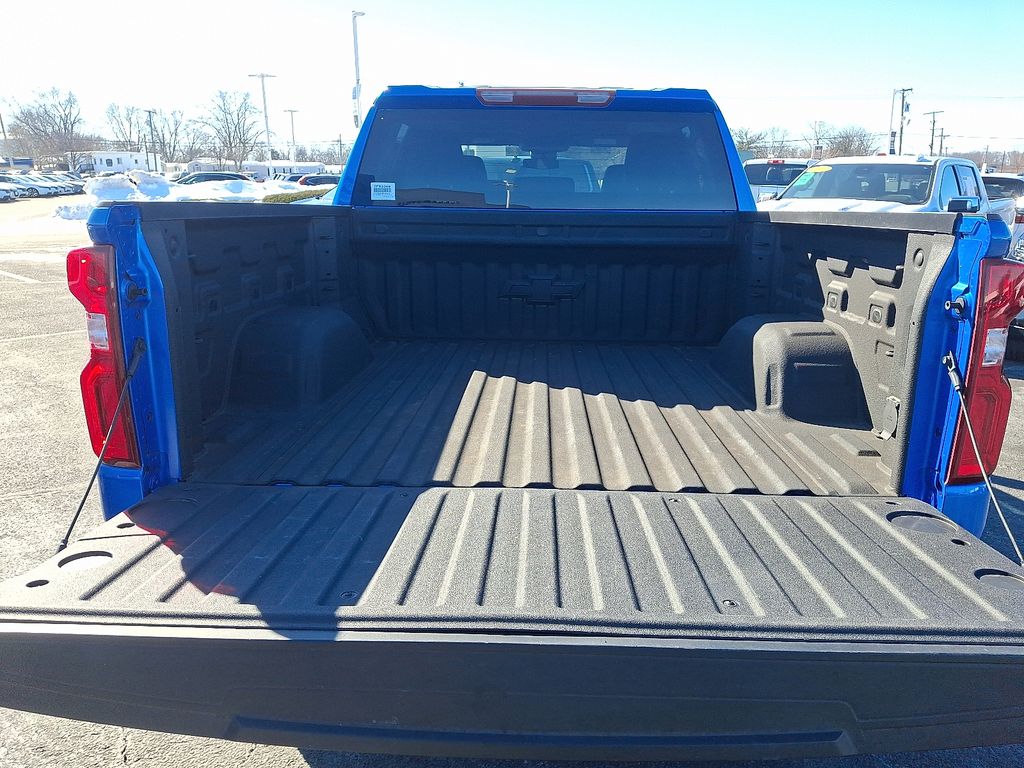 Thumbnail: 2025 Chevrolet Silverado 1500 - 29