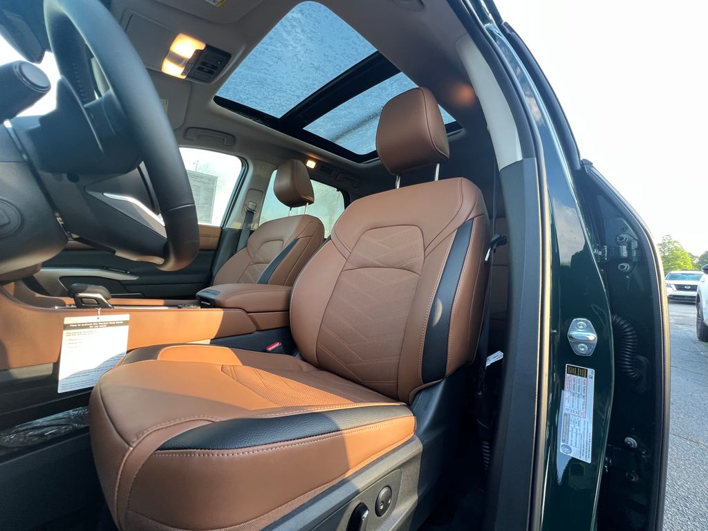 2025 Obsidian Green Pearl Nissan Pathfinder Platinum 4X4 SUV